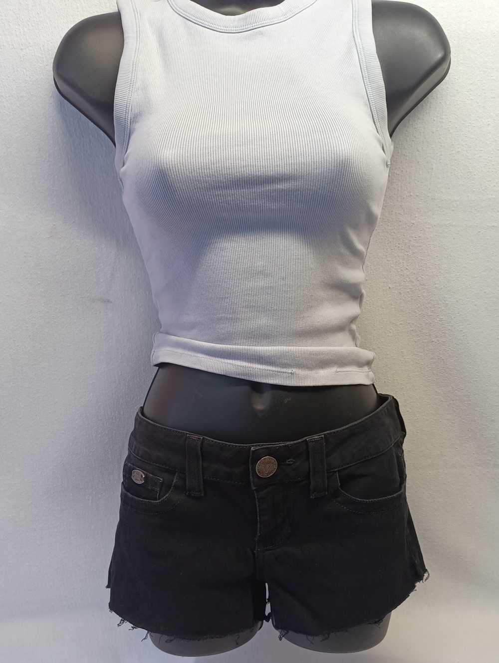 Guess Mid Rise Black Jean Short Shorts With Backside Slogan In Red